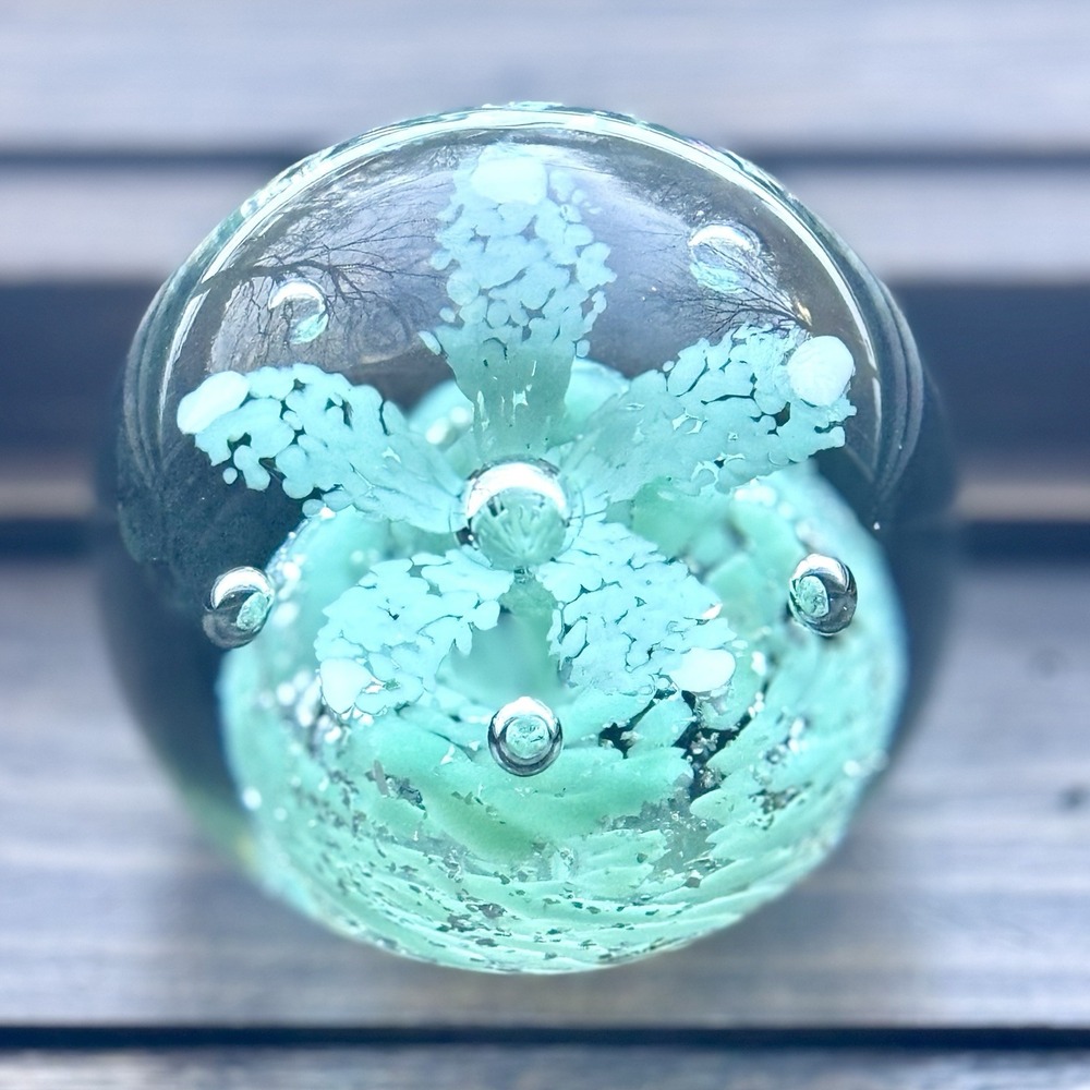 Vintage‎ Hand-Blown Art Glass Teal Blue Flowers Paperweight Controlled Bubbles